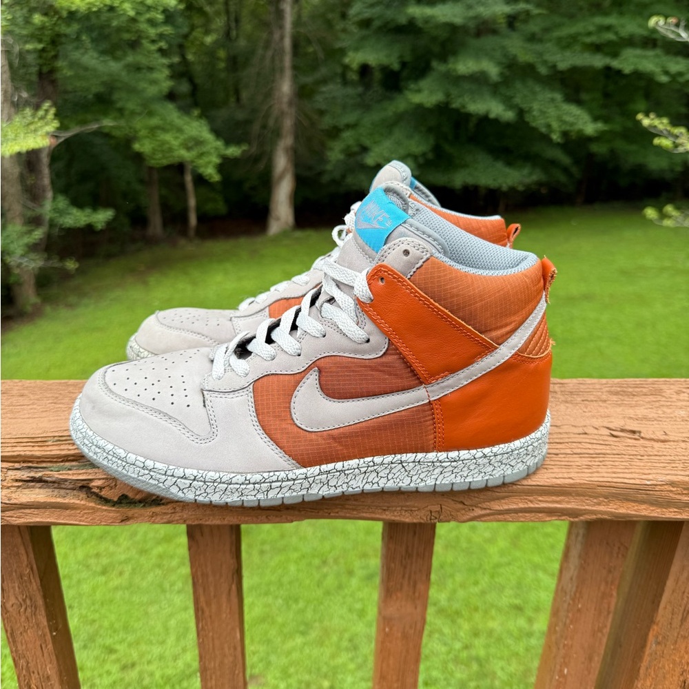 Nike Dunk High Premium Earthquake Mens Size 9 RARE 306968-801 Orange Gray